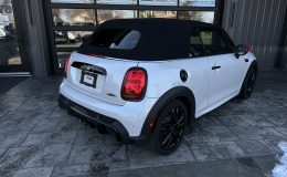 Aperçu 3 - 2024 Mini Cooper Convertible John Cooper Works