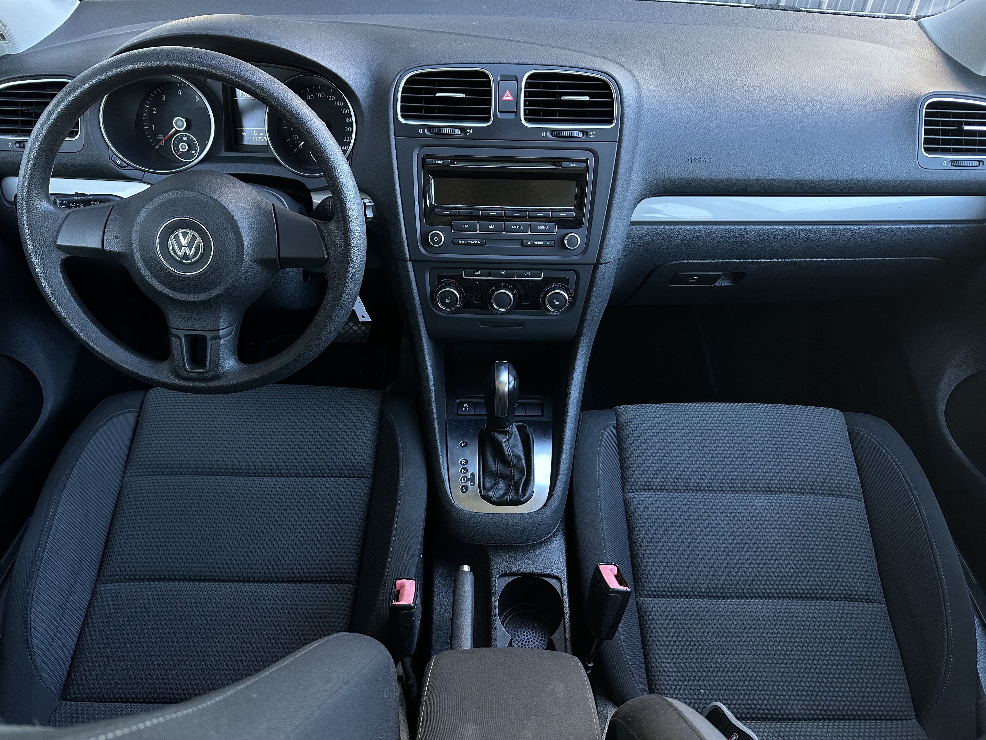 Image 4 - 2012 Volkswagen Golf