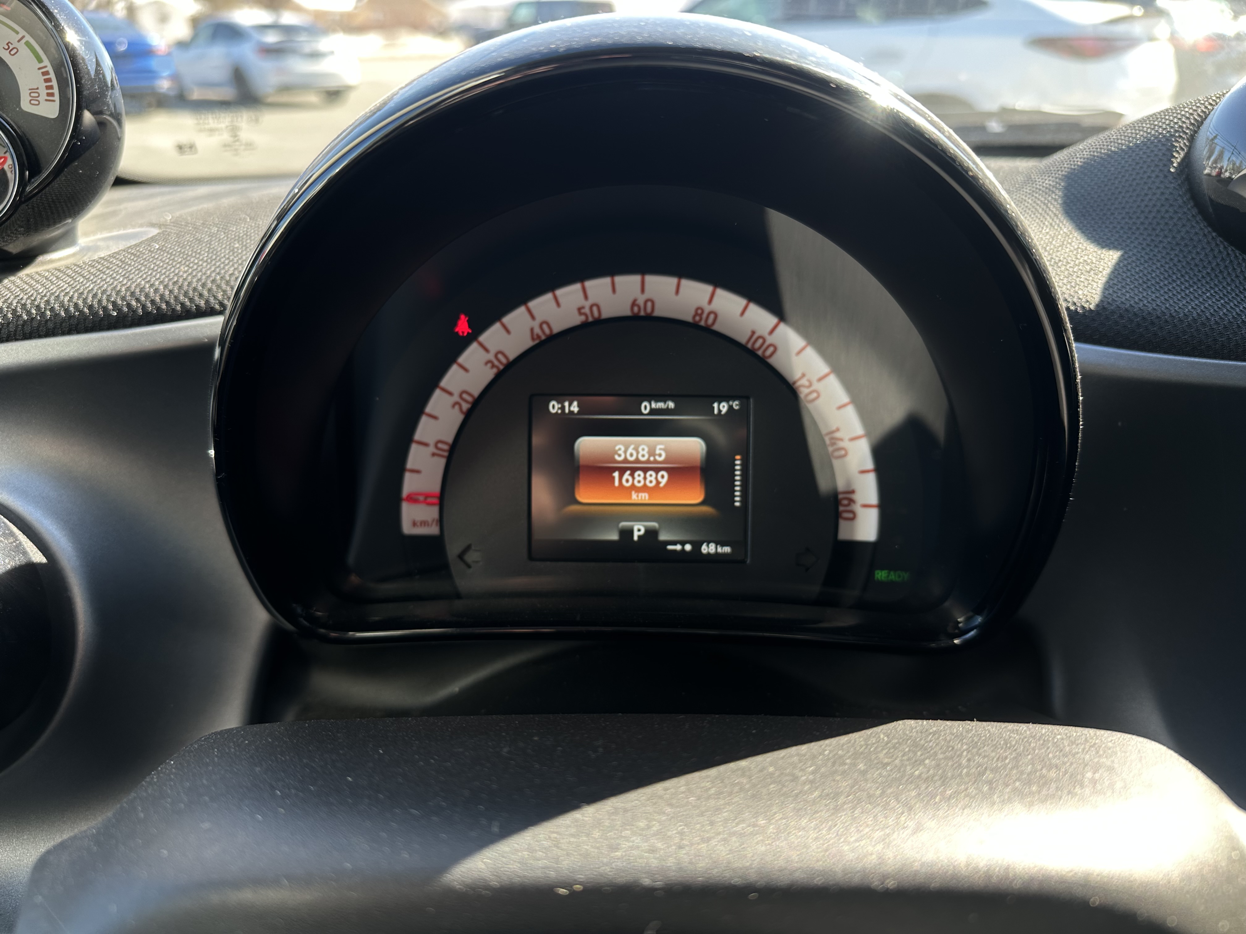 Image 4 - 2018 SMART EQ Fortwo Electrique