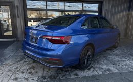 Aperçu 3 - 2023 Volkswagen Jetta SE