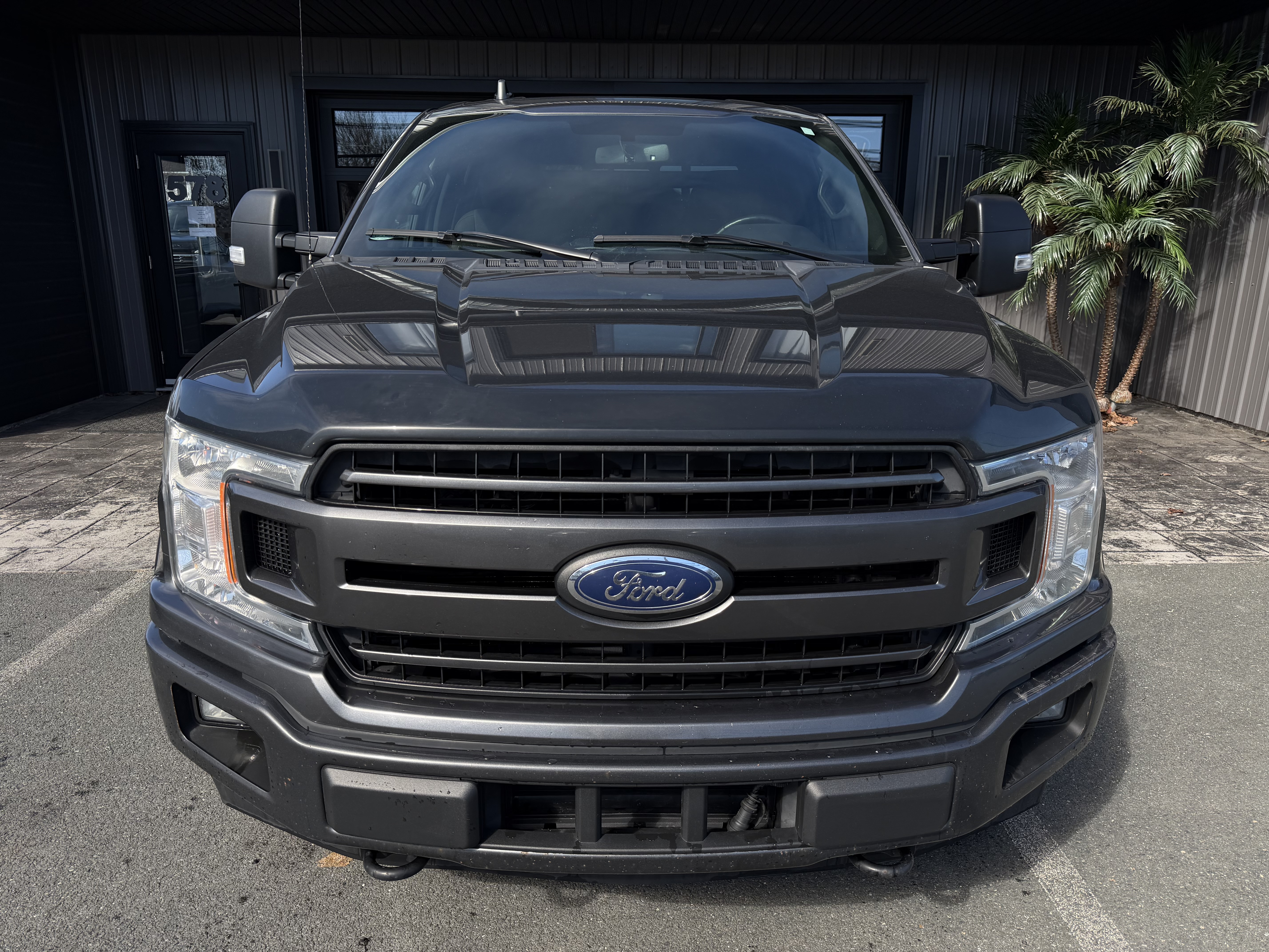 Image 2 - 2018 Ford F-150 XLT