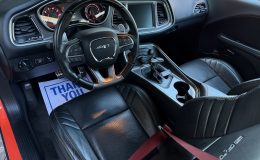 Aperçu 4 - 2016 Dodge Challenger SRT HELLCAT
