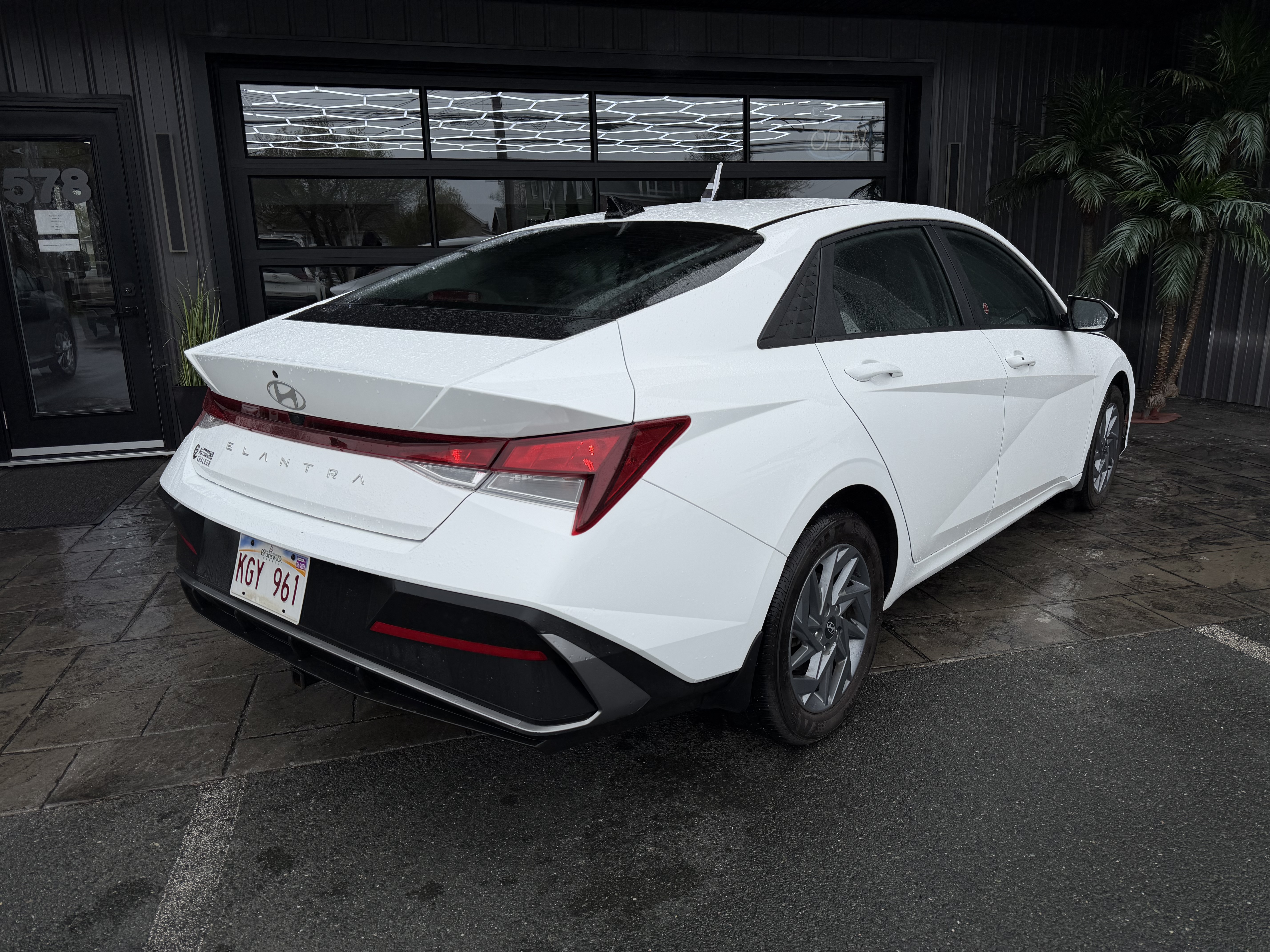 Image 3 - 2025 Hyundai Elantra SEL Sport