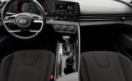 Aperçu 4 - 2025 Hyundai Elantra SEL Sport