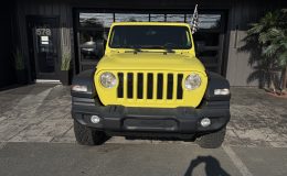 Aperçu 2 - 2023 Jeep Wrangler Sport