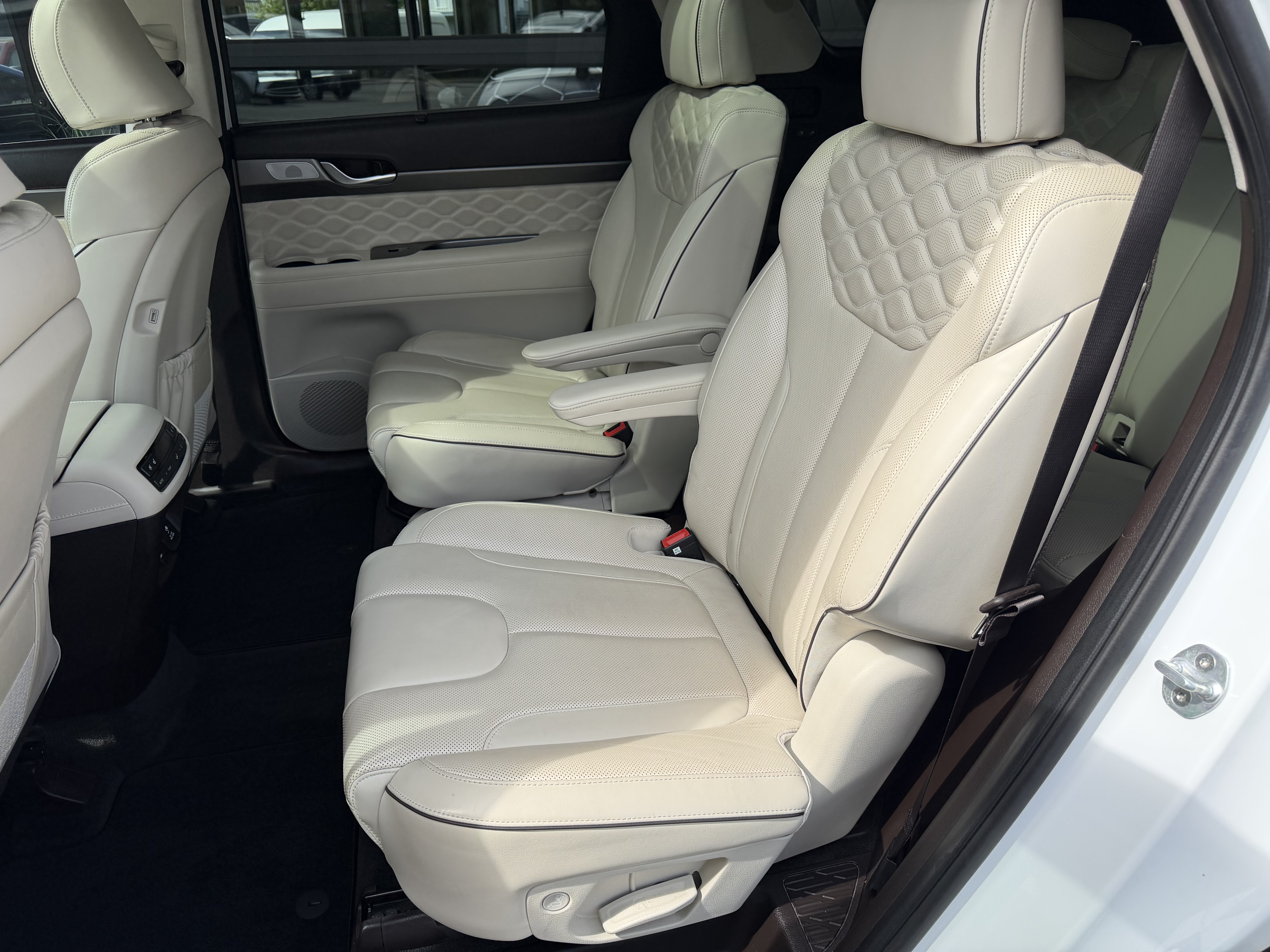 Image 6 - 2020 Hyundai Palisade Limited