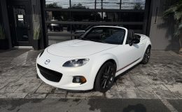 Aperçu 1 - 2015 Mazda MX-5 Touring/GS