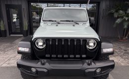 Aperçu 2 - 2023 Jeep Wrangler Willys