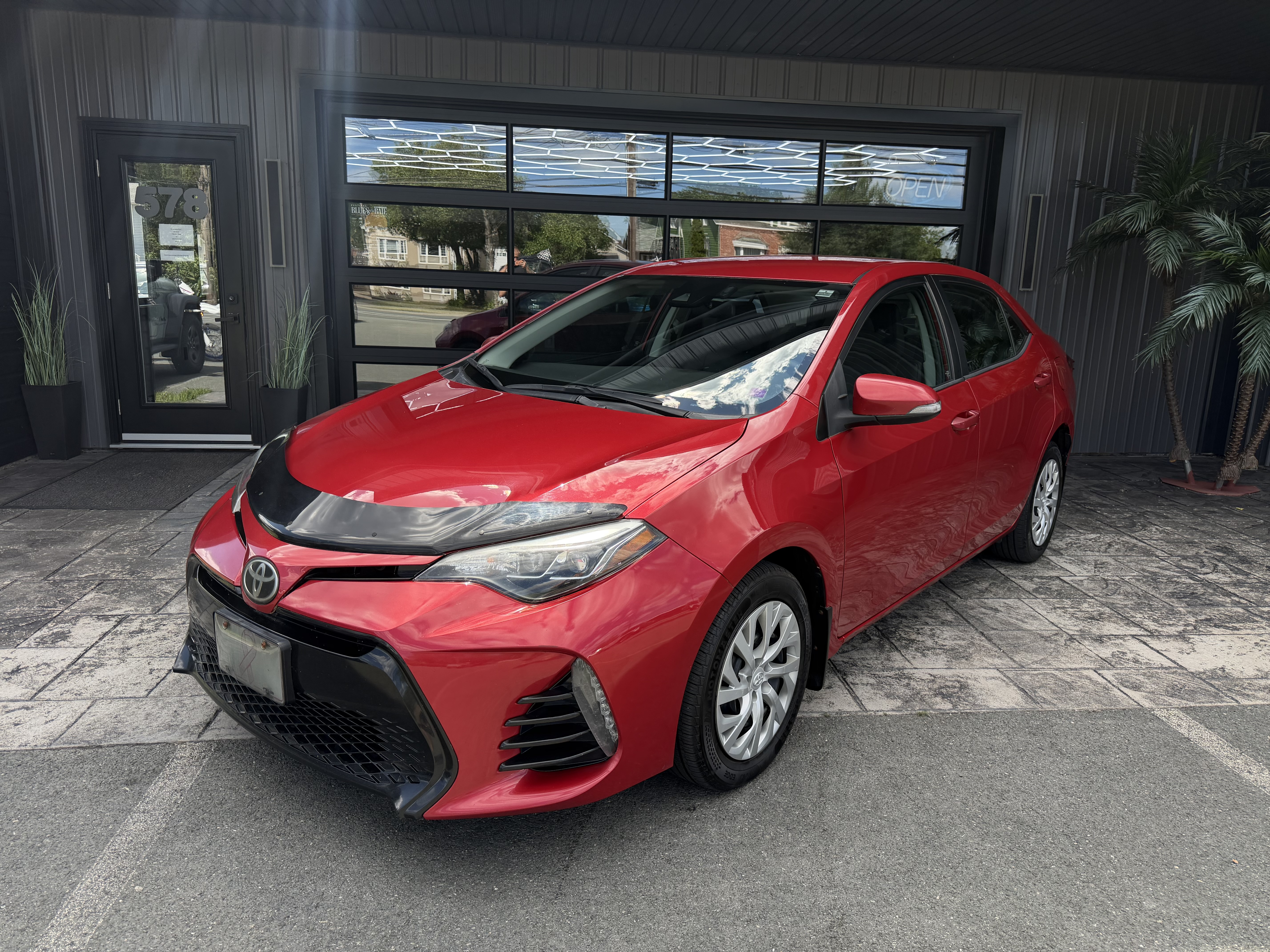 2017 Toyota Corolla L/LE/SE/XLE/XSE/50th Anniv. Special Edition