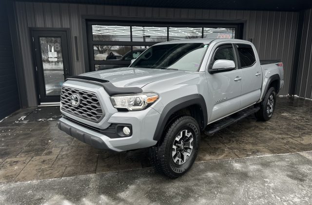 2021 Toyota Tacoma TRD OFF ROAD