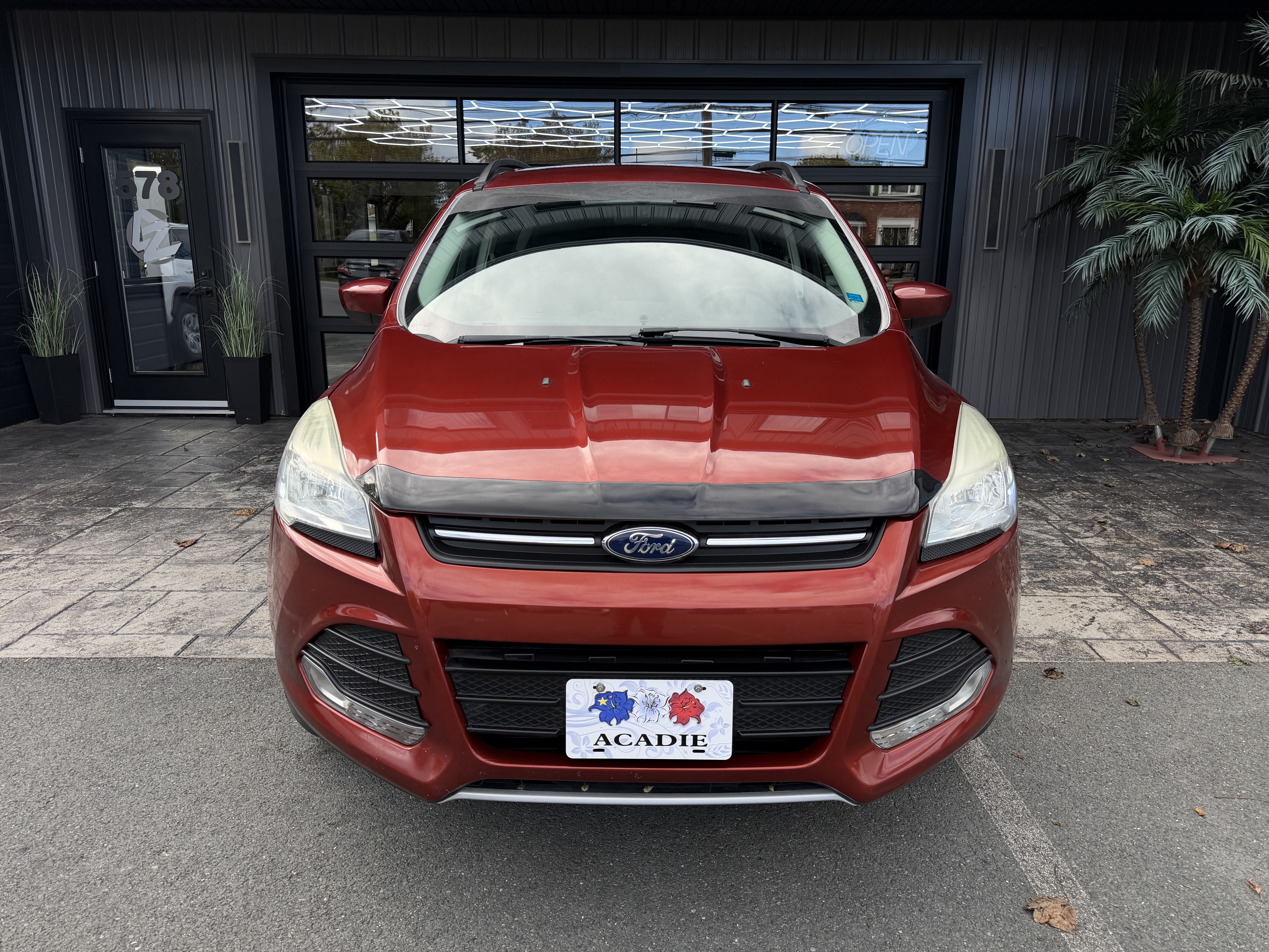 Image 2 - 2015 Ford Escape SE